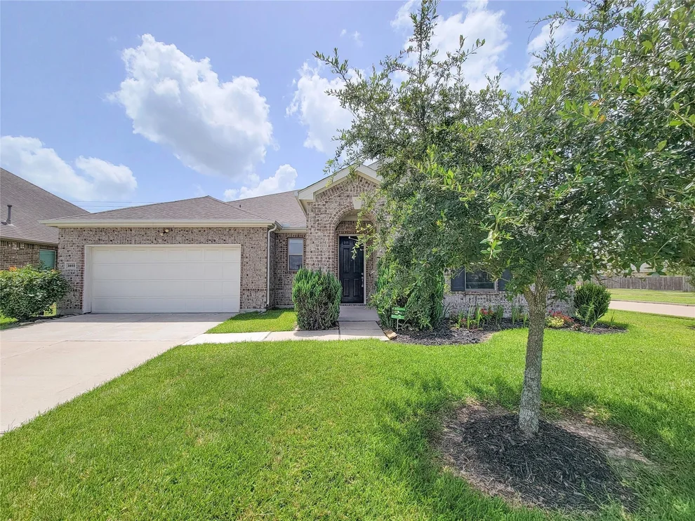 Unit for sale at 3802 Belmore Lane, Pearland, TX 77584
