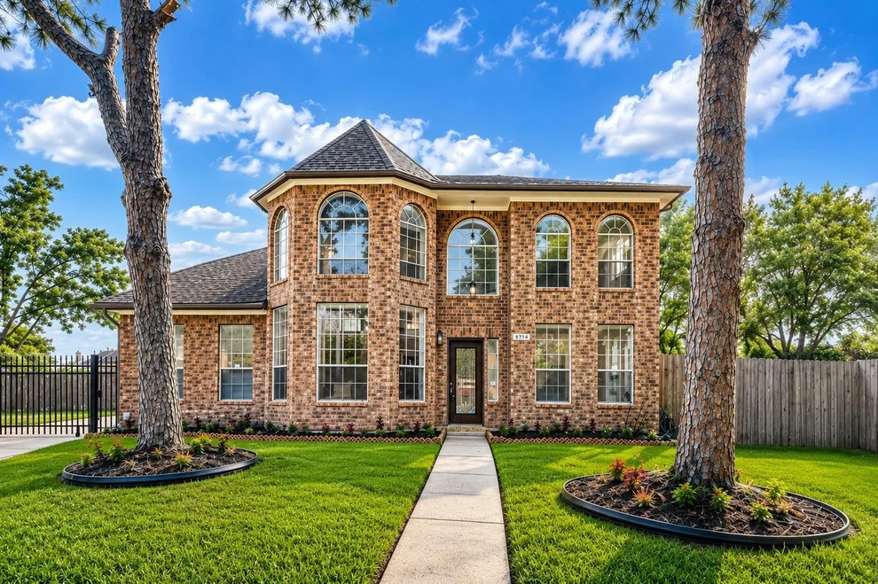 Unit for sale at 9714 Broadley Drive, Sugar Land, TX 77498