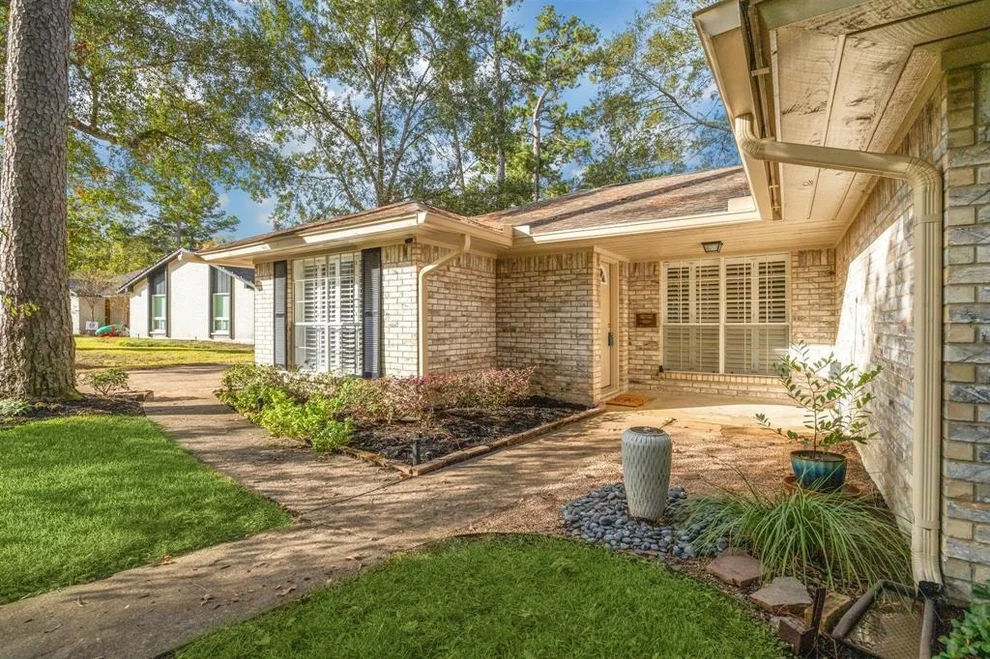 Unit for sale at 1911 Crystal Springs Drive, Houston, TX 77339