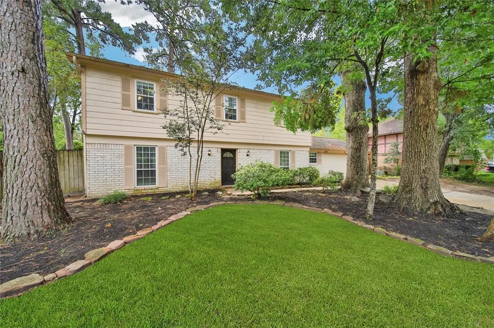 Unit for sale at 2671 S Woodloch Street, Conroe, TX 77385