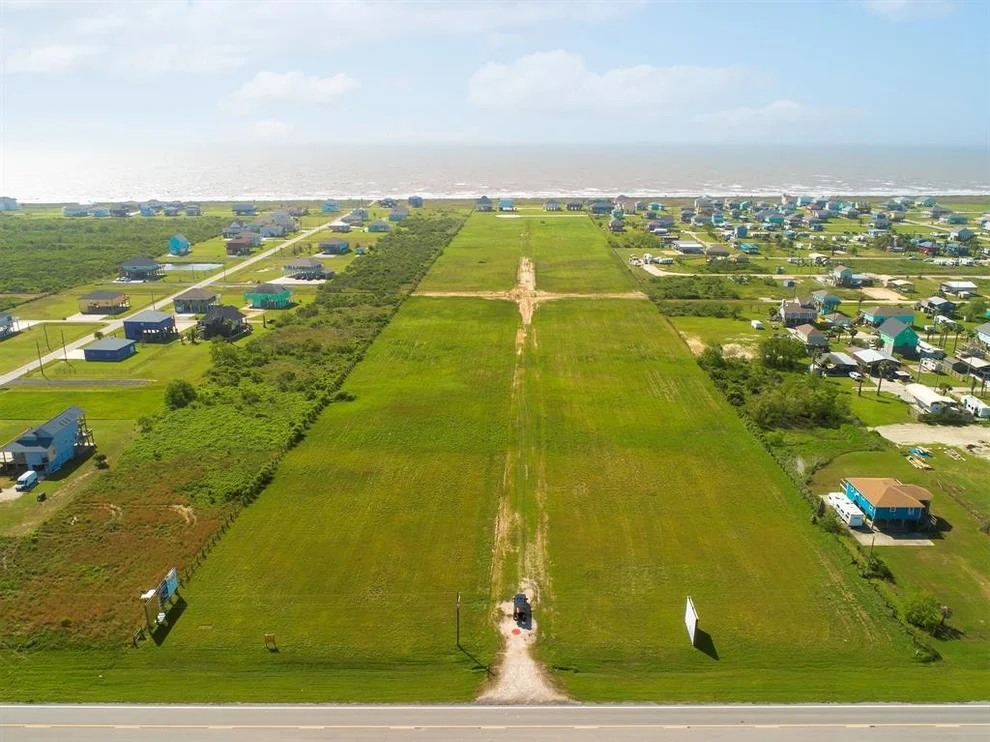 Unit for sale at 200 Hwy 87, Crystal Beach, TX 77650