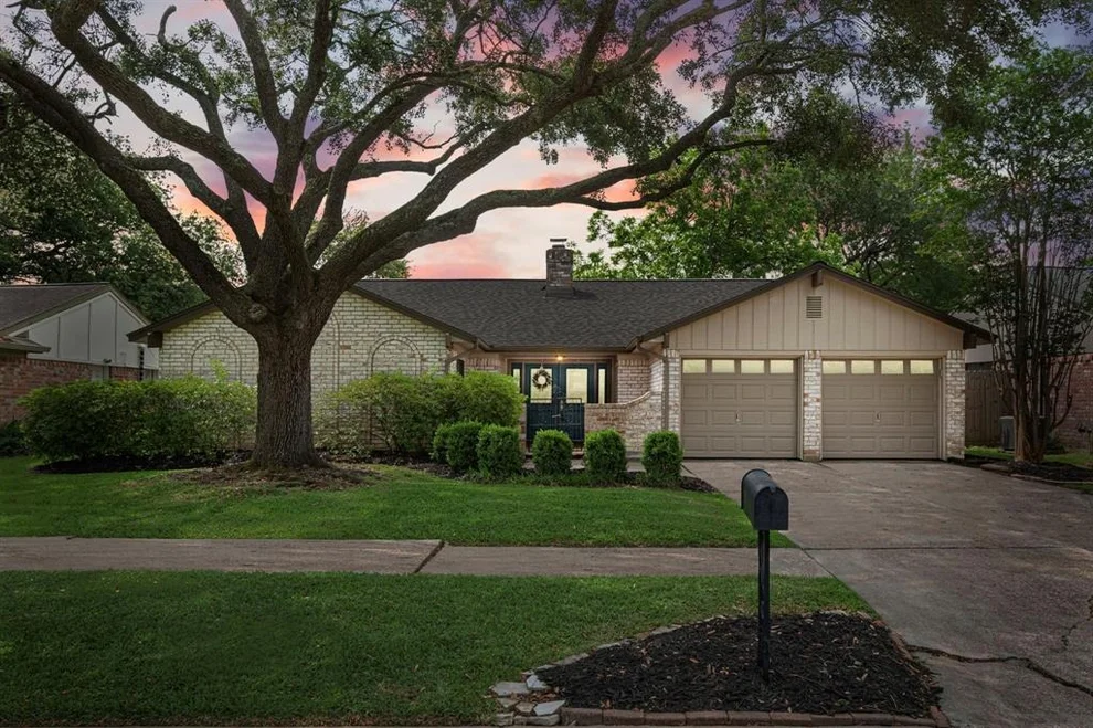 Unit for sale at 16442 Parksley Drive, Houston, TX 77059