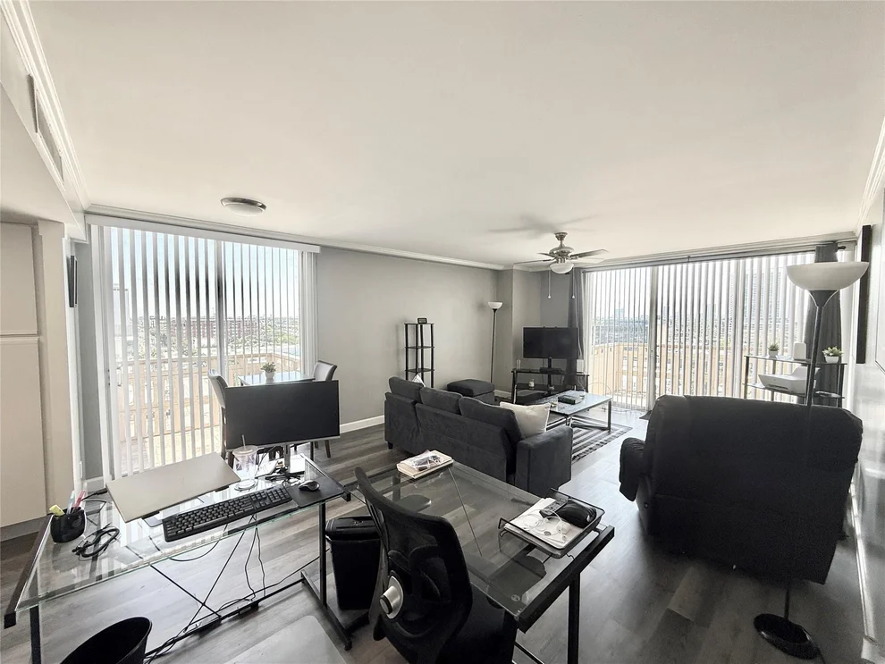Unit for sale at 2016 Main Street, Houston, TX 77002