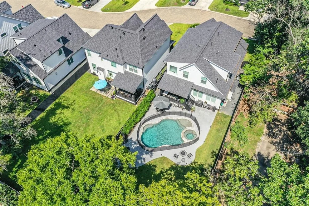 Unit for sale at 2803 Old Pecan Grove Lane, Houston, TX 77092
