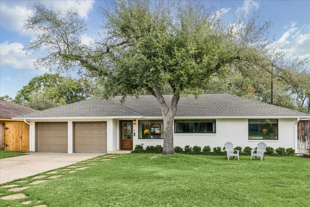 Unit for sale at 1607 Haverhill Drive, Houston, TX 77008