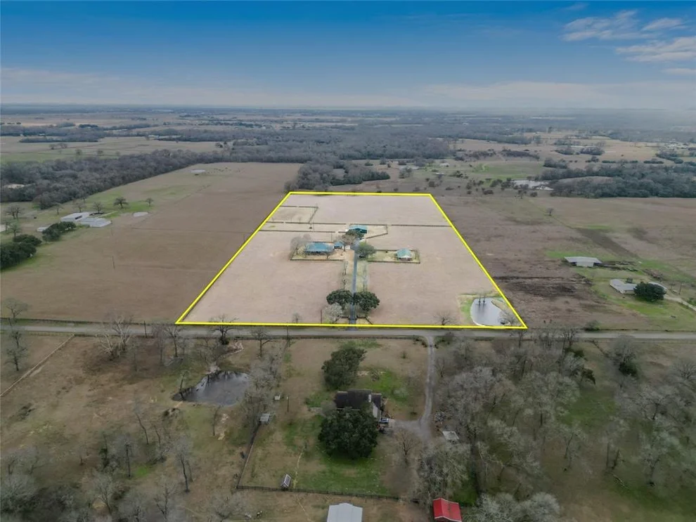 Unit for sale at 43641 Henson Road, Hempstead, TX 77445