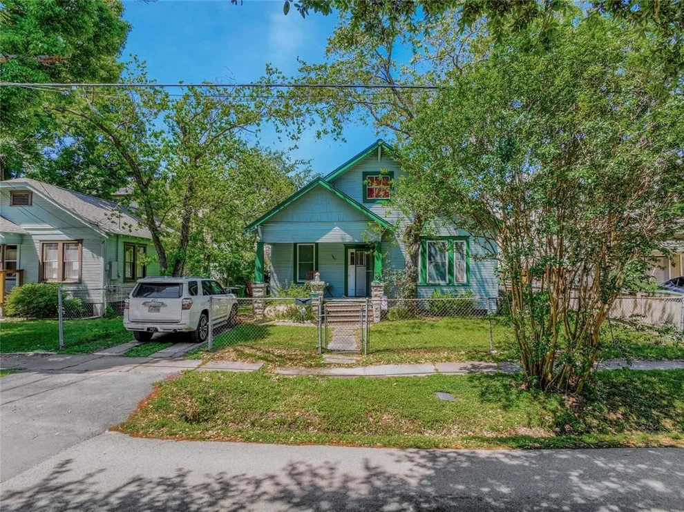 Unit for sale at 1407 Malone Street, Houston, TX 77007