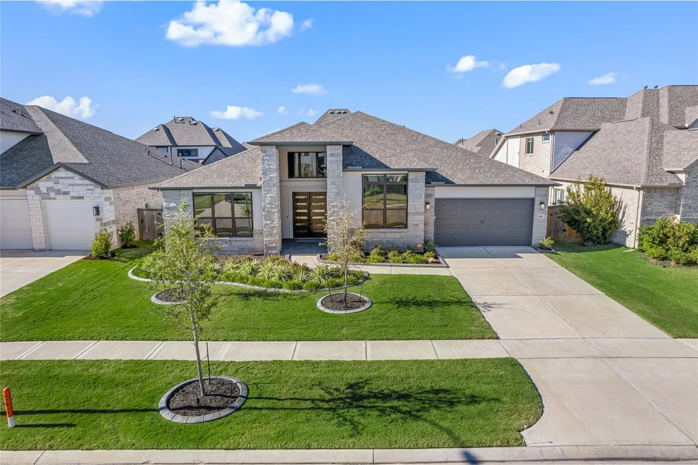 Unit for sale at 4810 Creekbend Drive, Fulshear, TX 77441