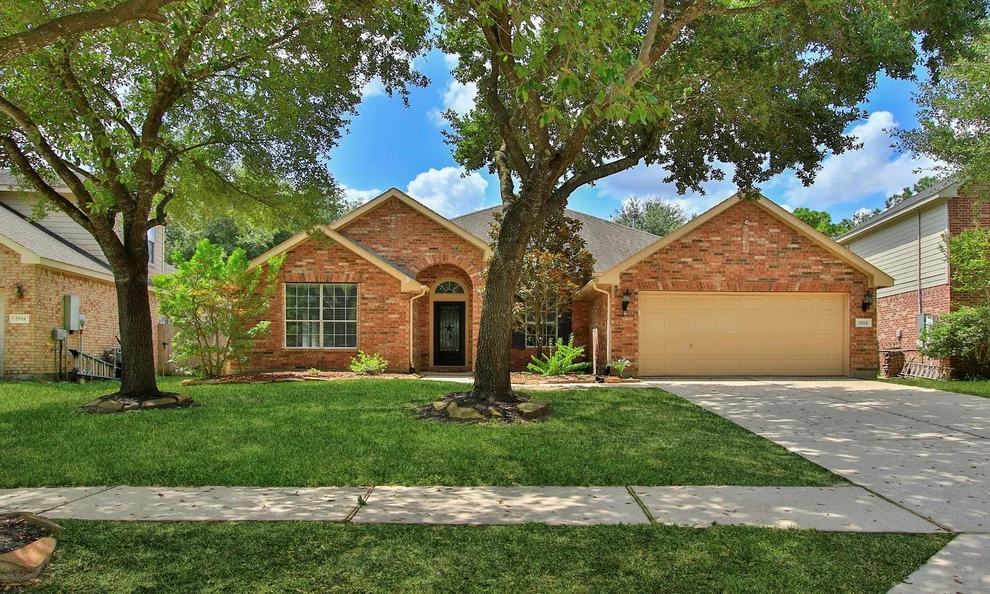 Unit for sale at 2914 Silverwood Park Lane, Spring, TX 77386
