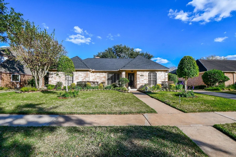 Unit for sale at 3319 Sophora Place, Sugar Land, TX 77479