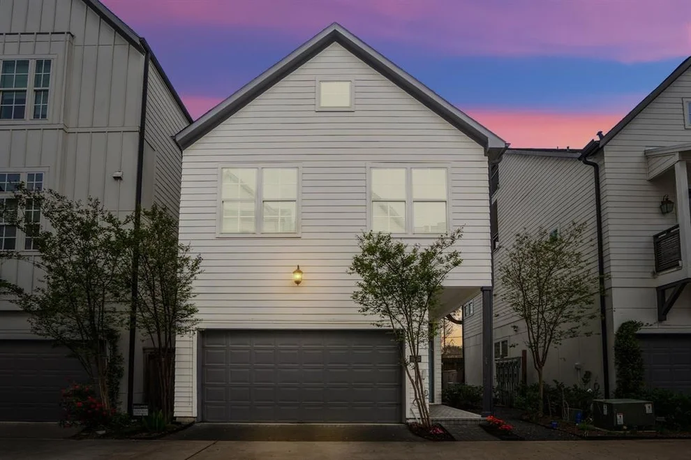 Unit for sale at 3322 Timbergrove Heights Street, Houston, TX 77008