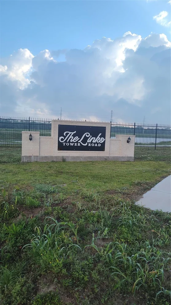 Unit for sale at 15402 Cypress Point Lane, Santa Fe, TX 77517