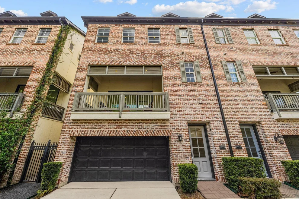 Unit for sale at 612 E 20th Street, Houston, TX 77008