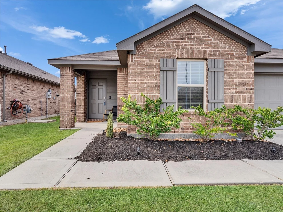 Unit for sale at 5211 Greenwood Summit Trail, Katy, TX 77449