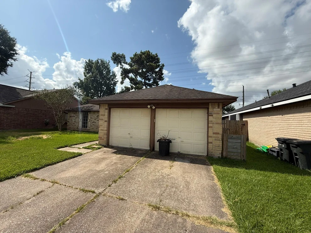 Unit for sale at 8418 Old Maple Lane, Humble, TX 77338