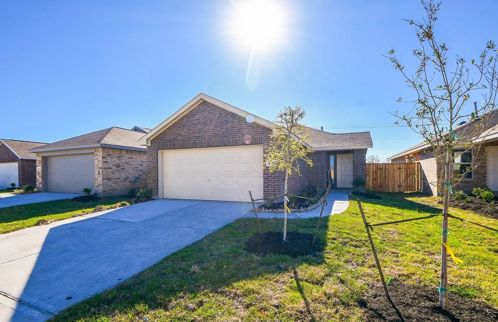 Unit for sale at 9315 Sierra Point Way, Baytown, TX 77521