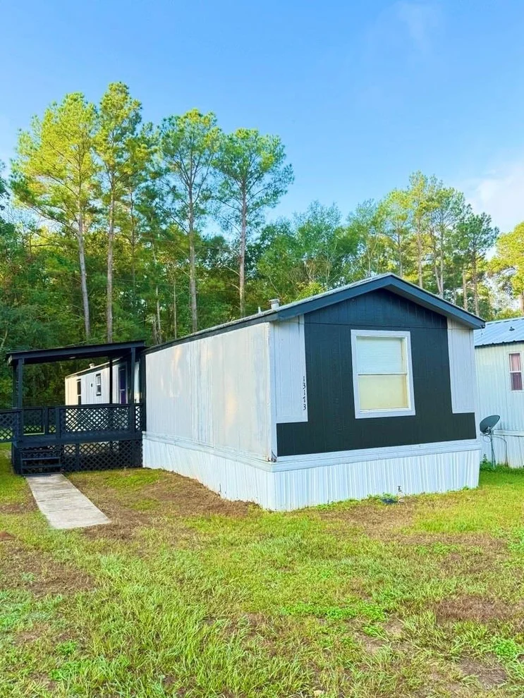 Unit for sale at 13173 S Lee Shore Drive, Willis, TX 77318