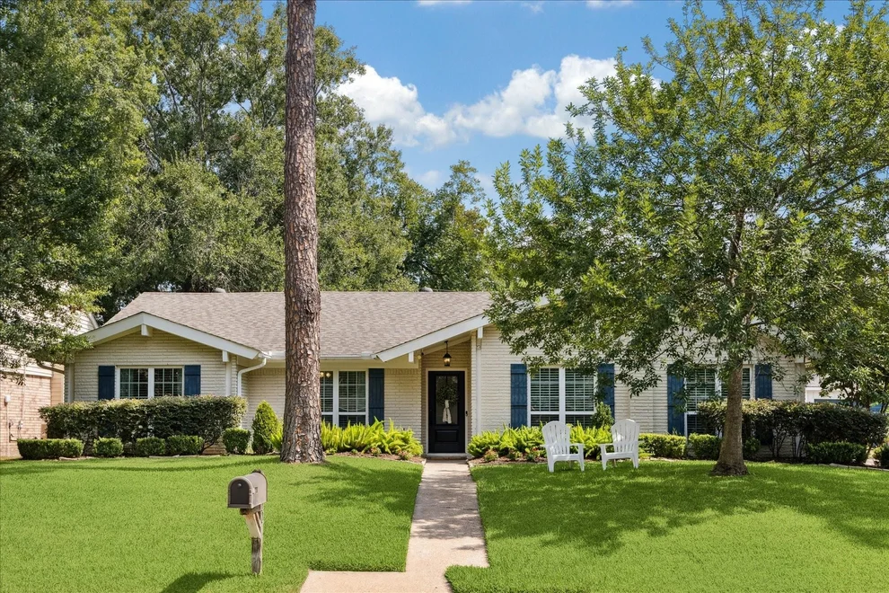 Unit for sale at 2622 Anniston Drive, Houston, TX 77080