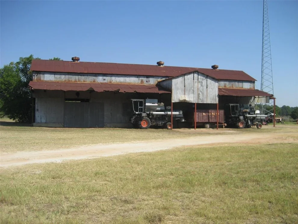 Unit for sale at 391 Fm 2423, Grapeland, TX 75844