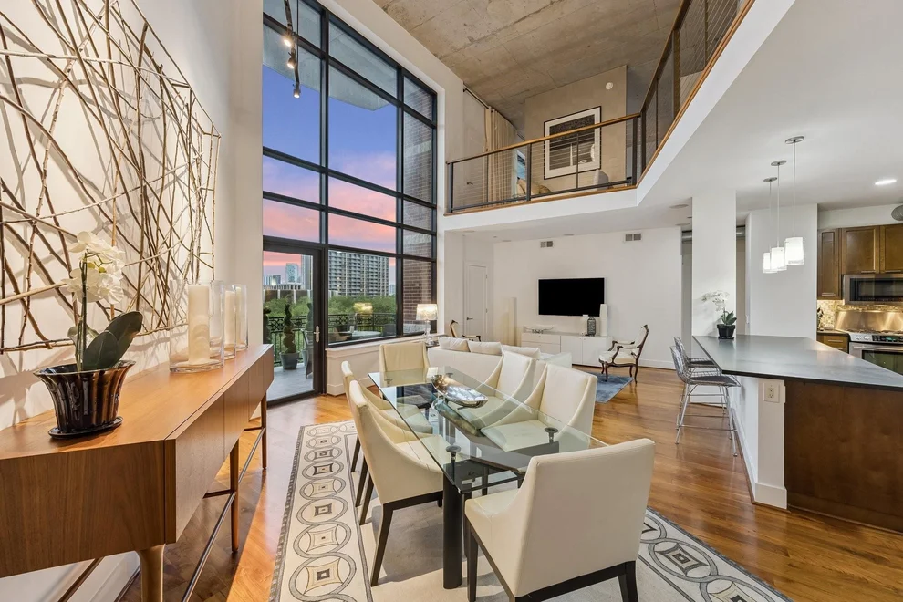 Unit for sale at 5005 Hidalgo Street, Houston, TX 77056