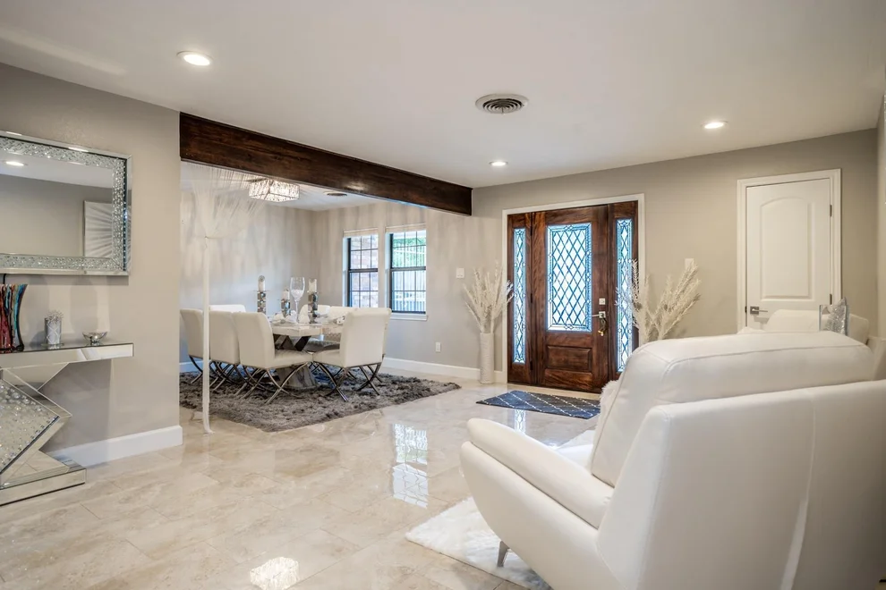 Unit for sale at 12739 Memorial Drive, Houston, TX 77024