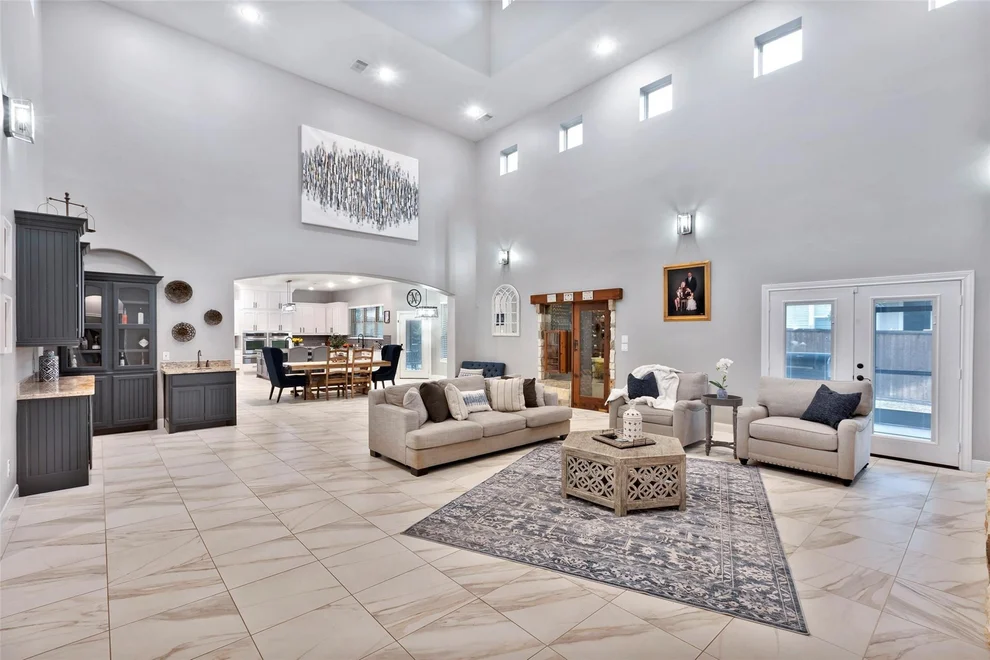 Unit for sale at 111 Pine Hill Lane, Montgomery, TX 77356