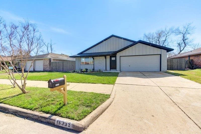 Unit for sale at 16335 Paso Dobble Drive, Houston, TX 77083