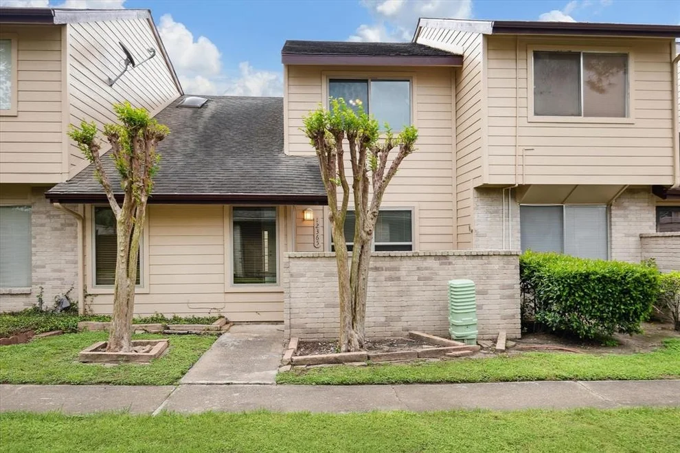 Unit for sale at 12365 S Dairy Ashford Road, Houston, TX 77099