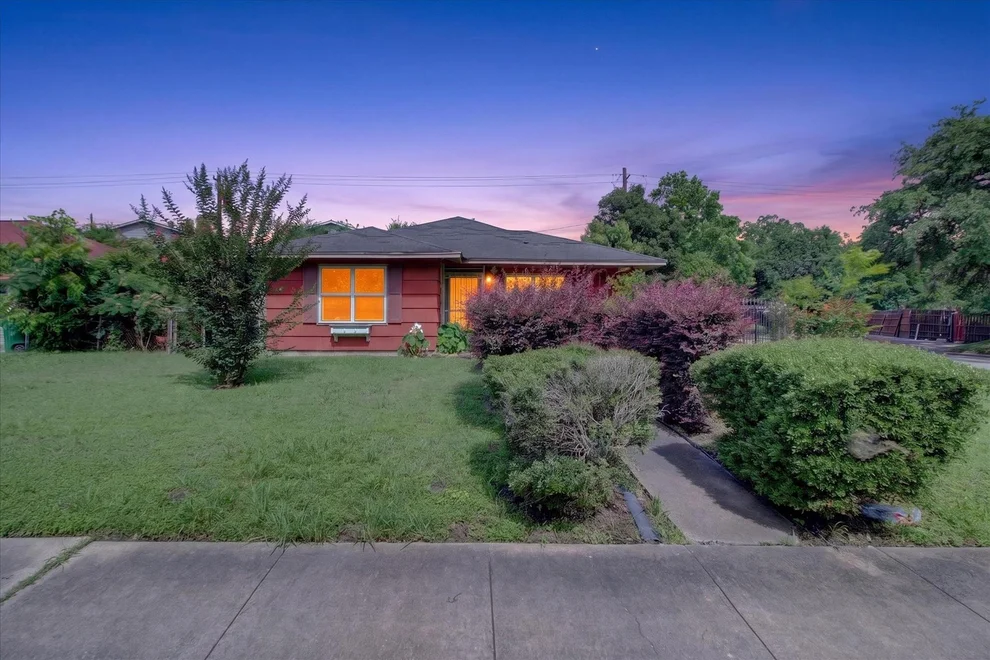 Unit for sale at 6702 Tierwester Street, Houston, TX 77021