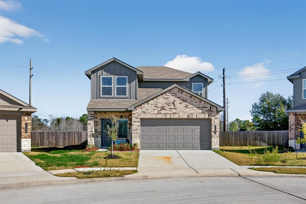 Unit for sale at 1702 Legacy Hills Drive, Houston, TX 77067
