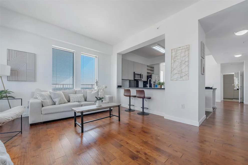 Unit for sale at 3505 Sage Road, Houston, TX 77056