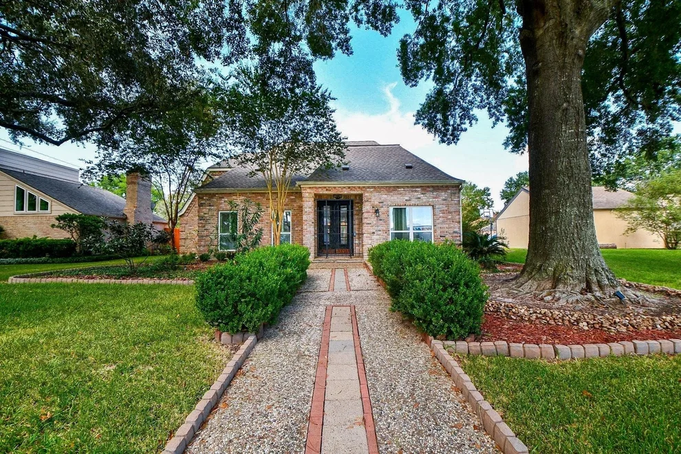 Unit for sale at 814 S Fry Road, Katy, TX 77450