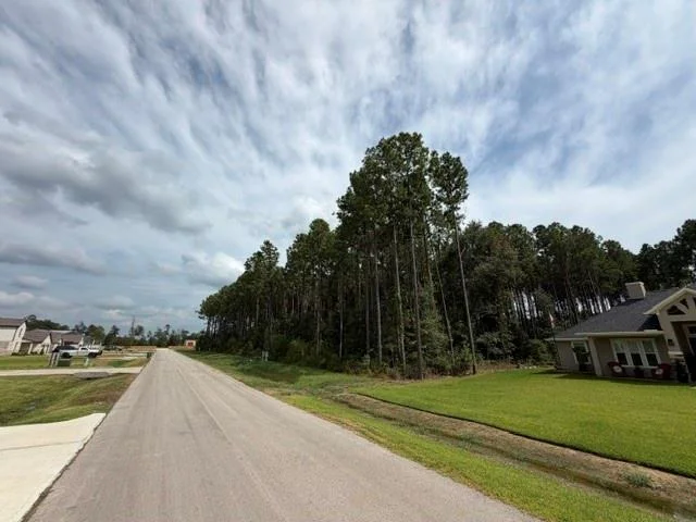 Unit for sale at 1564 Road 66114, Dayton, TX 77535
