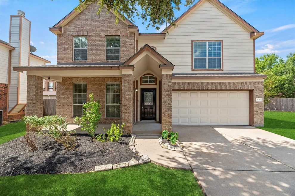 Unit for sale at 1619 Palisade Green Drive, Katy, TX 77493