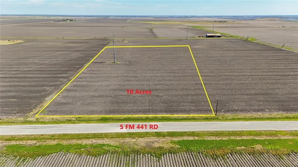 Unit for sale at 0 S Fm-441 Road, Louise, TX 77455