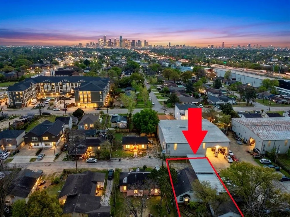 Unit for sale at 212 Danna Lane, Houston, TX 77009