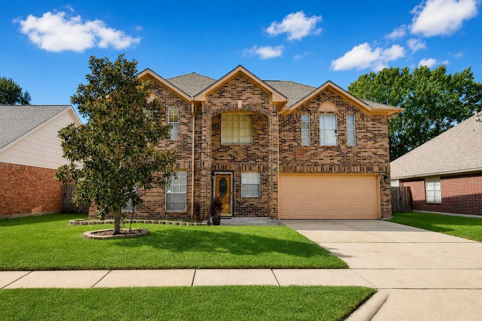 Unit for sale at 16318 Cobble Springs Court, Sugar Land, TX 77498