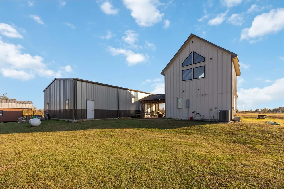 Unit for sale at 330 Ridge Road, Manvel, TX 77578