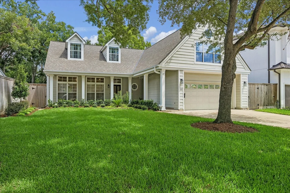 Unit for sale at 5108 Aspen Street, Bellaire, TX 77401
