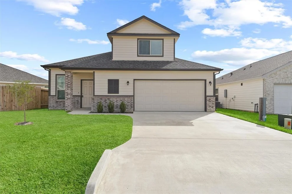 Unit for sale at 2116 Cedar Bend Drive, Conroe, TX 77306