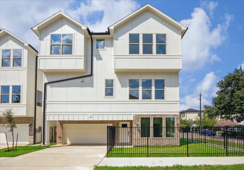 Unit for sale at 1605 Roy Street, Houston, TX 77007