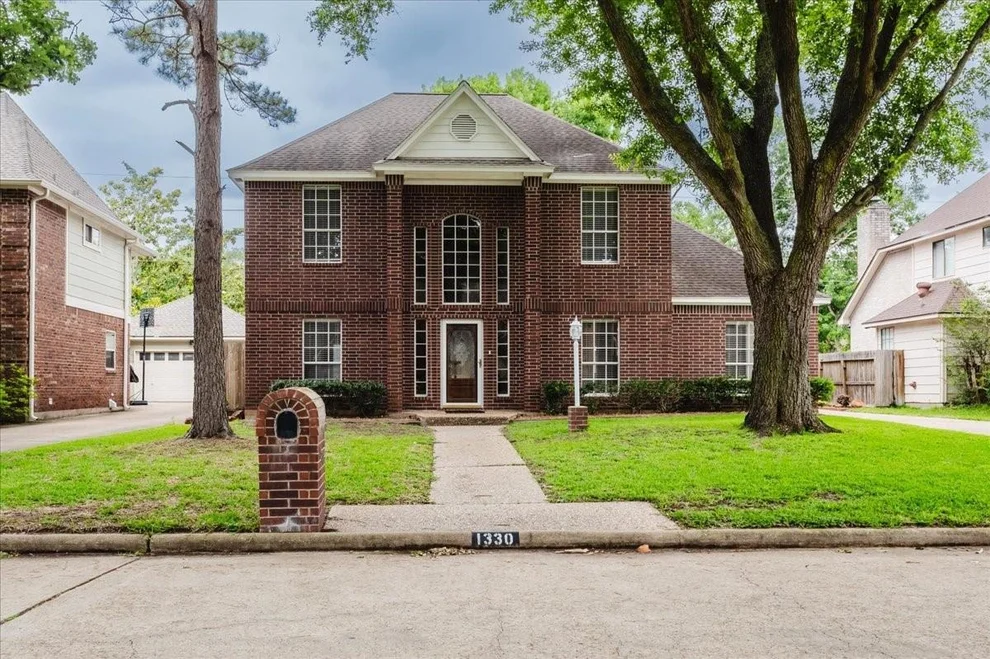 Unit for sale at 1330 Sherfield Ridge Drive, Katy, TX 77450