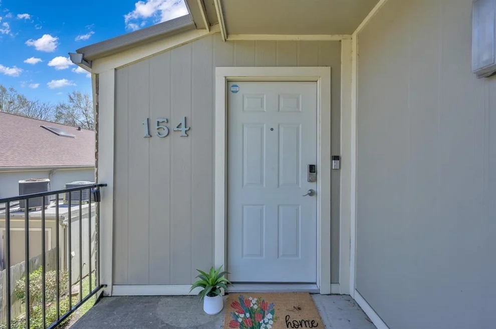 Unit for sale at 8100 Cambridge Street, Houston, TX 77054