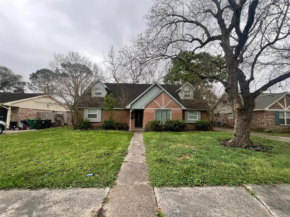 Unit for sale at 6015 Mcknight Street, Houston, TX 77035