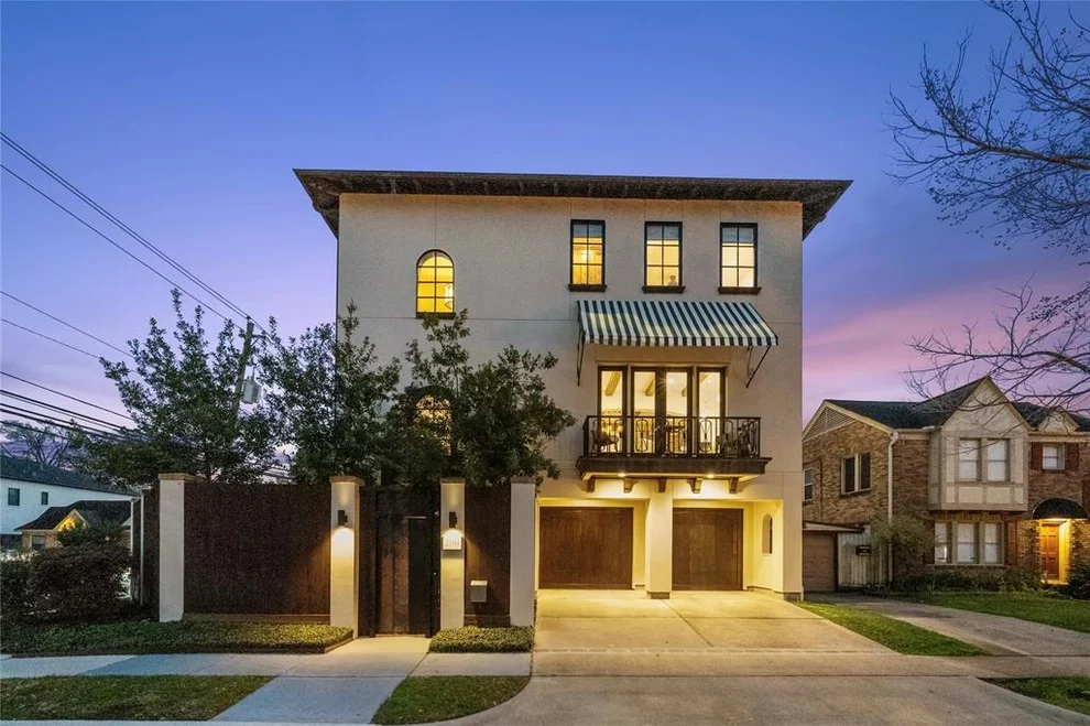 Unit for sale at 2201 W Main Street, Houston, TX 77098