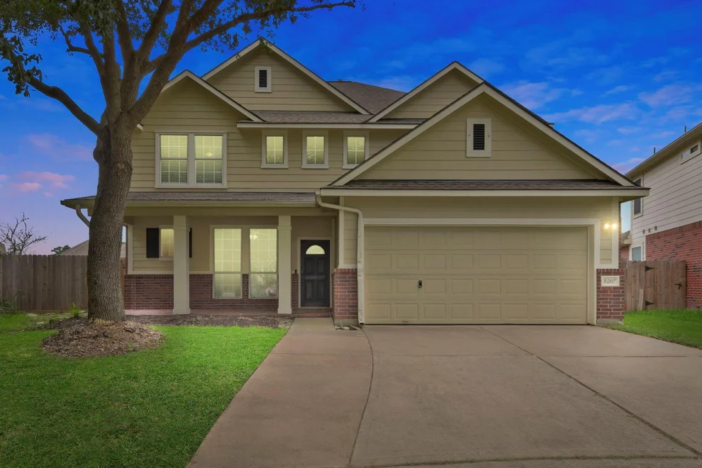 Unit for sale at 8207 Miramar Crest Court, Tomball, TX 77375