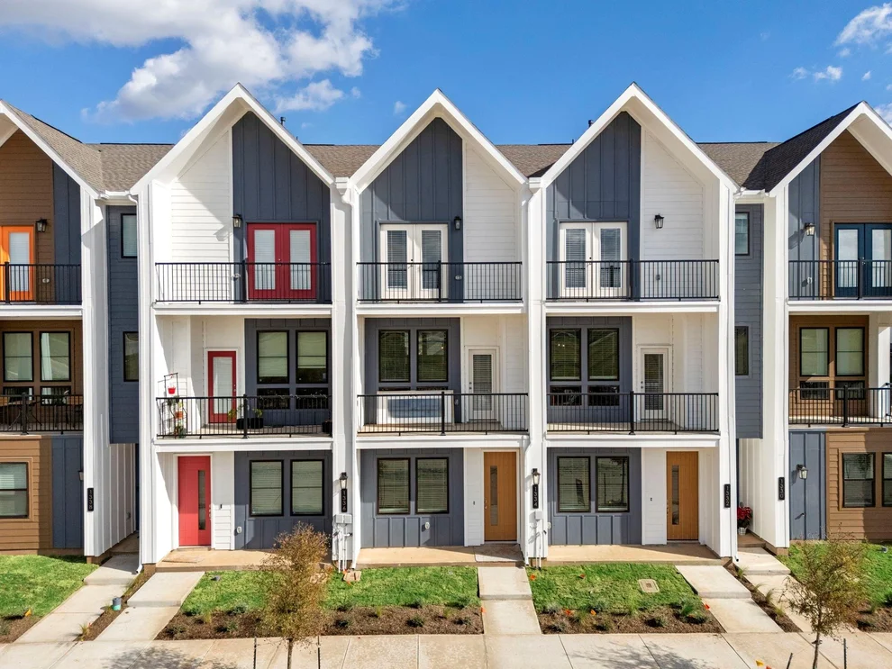 Unit for sale at 1314 Mercantile Street, Richmond, TX 77406