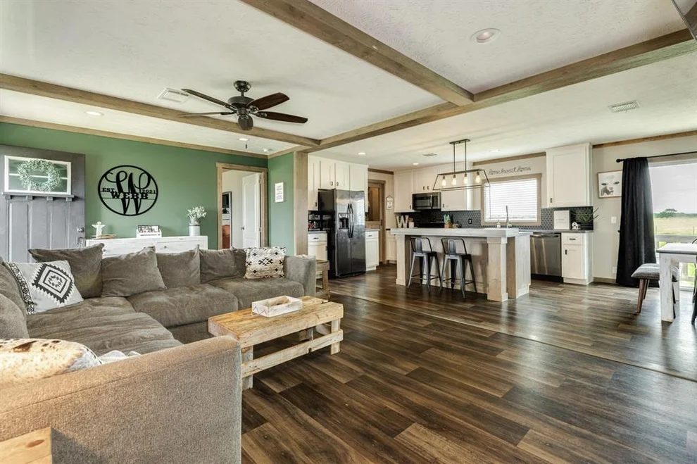 Unit for sale at 13037 Annette Road, Angleton, TX 77515