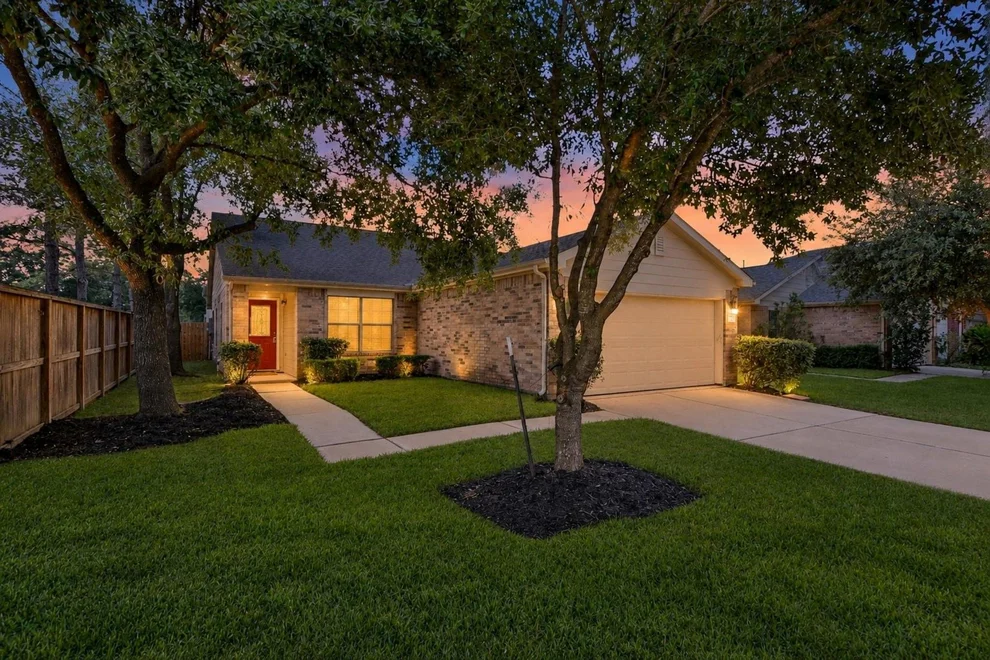 Unit for sale at 29530 Legends Glen Drive, Spring, TX 77386