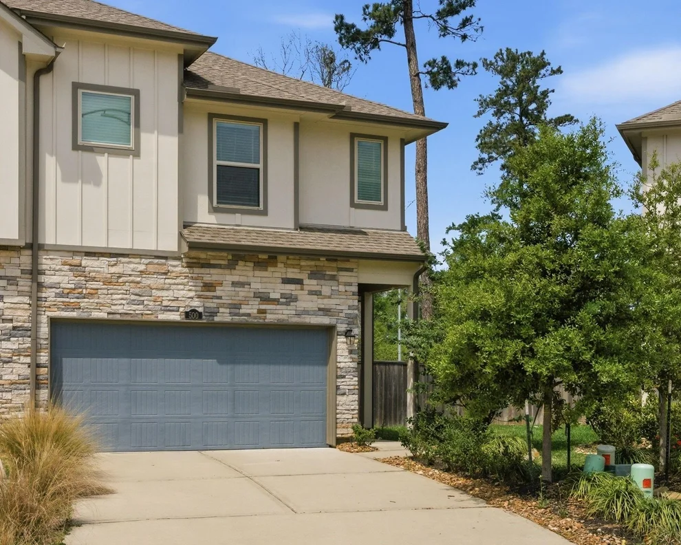 Unit for sale at 500 Dry Fork Lane, Conroe, TX 77304